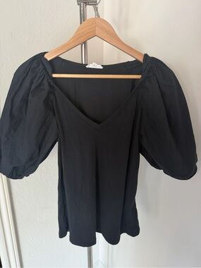 A loves A Black V-Neck Puff Sleeve Blouse